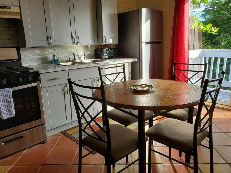 The Cottage At Villa Indigo Charlotte Amalie Eksteriør billede